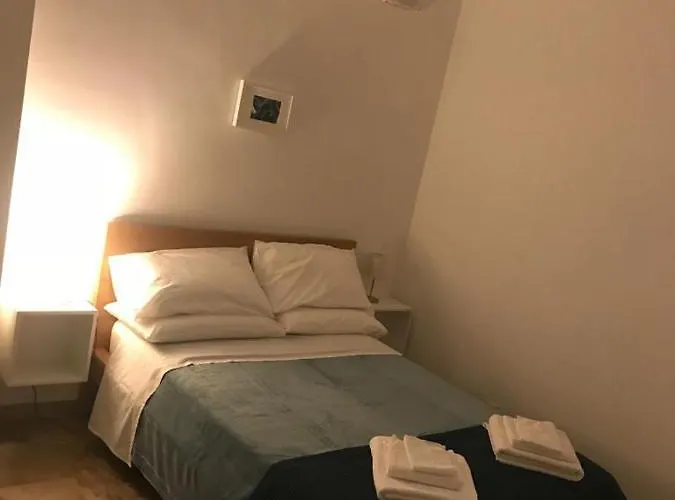 La Terrazza Near The Bed & Breakfast 4*