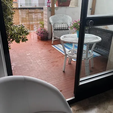 La Terrazza Near The 4* Bari