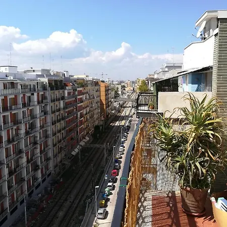 Alojamento de Acomodação e Pequeno-almoço La Terrazza Near The Bari