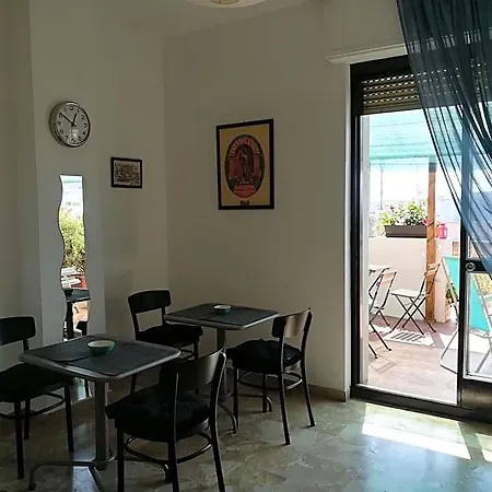 La Terrazza Near The 바리